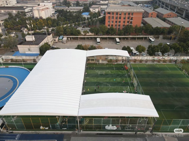 膜結(jié)構(gòu)網(wǎng)球場